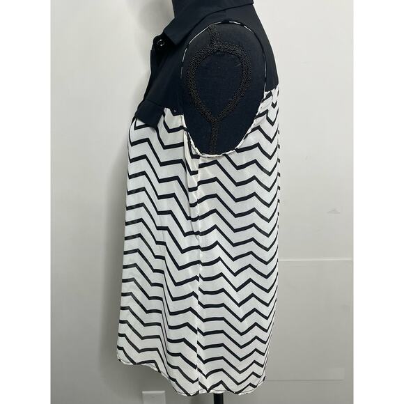 Sans Souci Sleeveless Tank Blouse Black White‎ Geometric Pattern ZigZag S Button - Picture 6 of 10